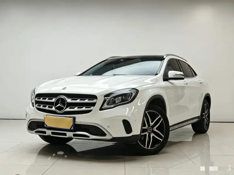 Mercedes-Benz GLA Mercedes-Benz GLA 2018 GLA 200 Fashion Type, 2018 — фото 1