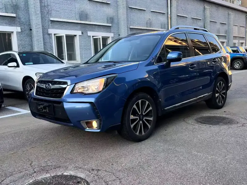 Subaru Forester Subaru Forester 2016 2.0i Fashion Navigation Edition, 2017 — фото 1
