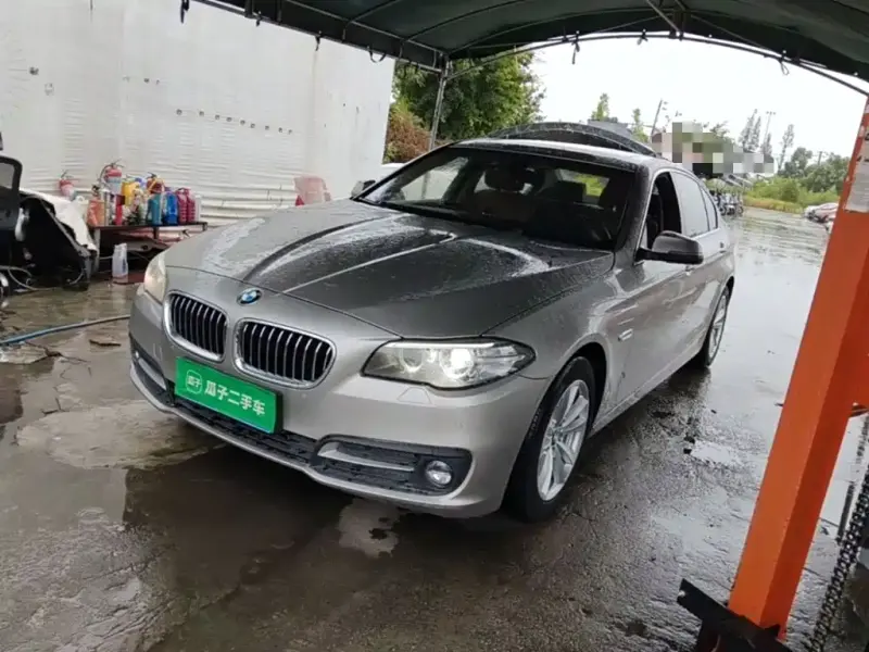 BMW 5 Series, 2015