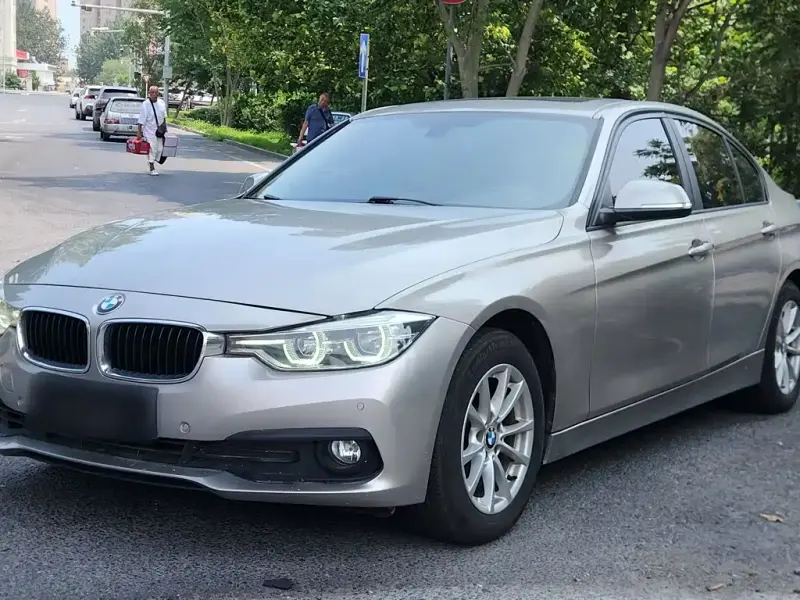 BMW 3 Series BMW 3 Series 2016 316i Fashion Type, 2016 — фото 1