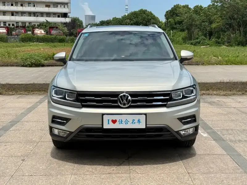 Volkswagen Tiguan L, 2018