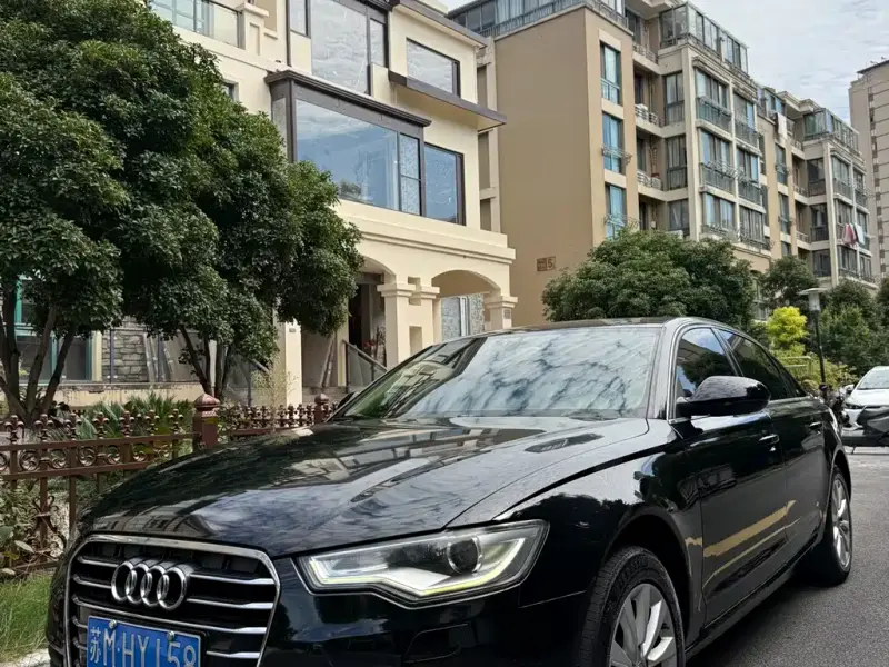 Audi A6L, 2013