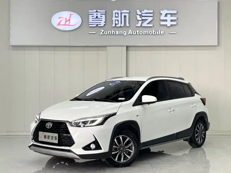 Toyota Yaris L, 2023