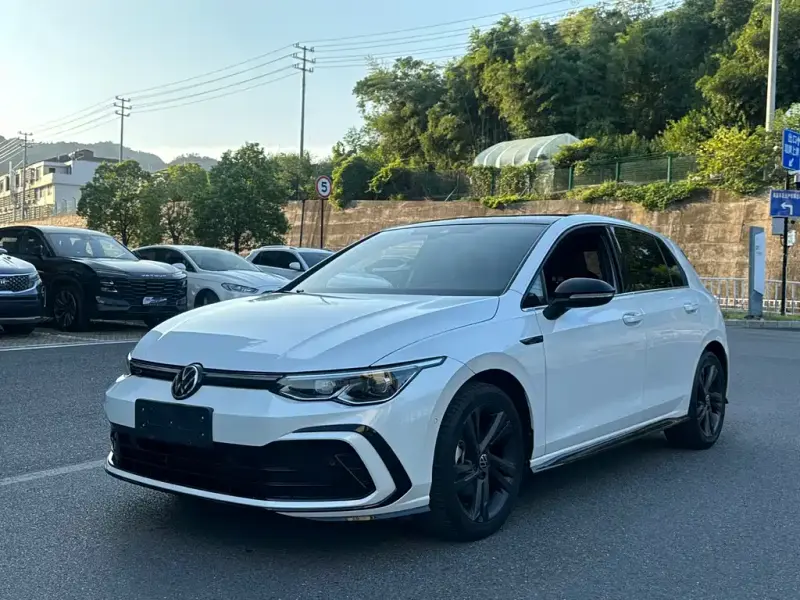 Volkswagen Golf, 2021