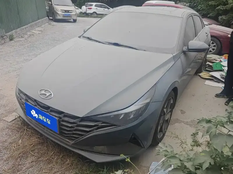Hyundai Elantra, 2023