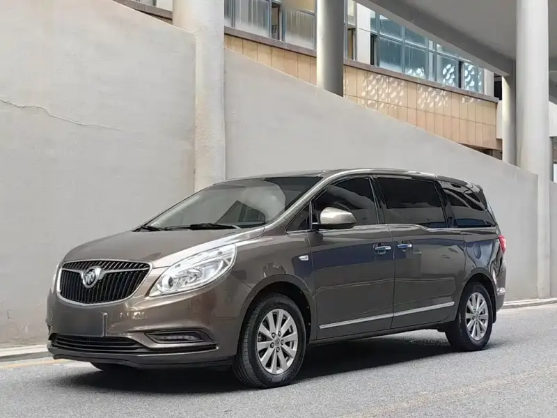 Buick GL8, 2018