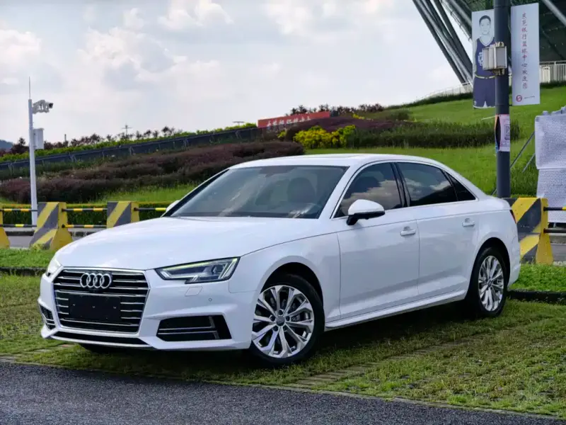 Audi A4L, 2019