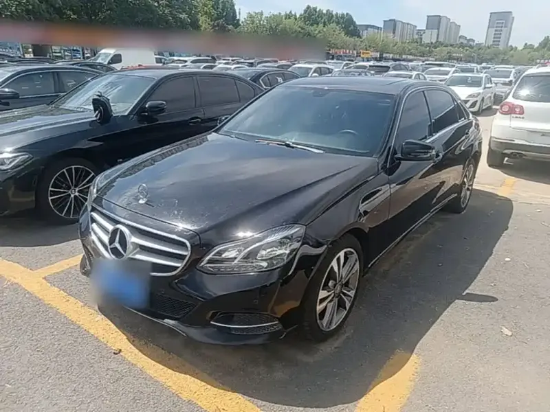 Mercedes-Benz E-Class, 2015