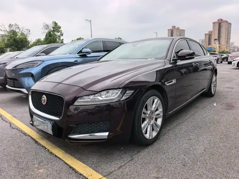 Jaguar XFL Jaguar XFL 2018 XFL 2.0T 250PS Luxury Edition, 2019 — фото 1