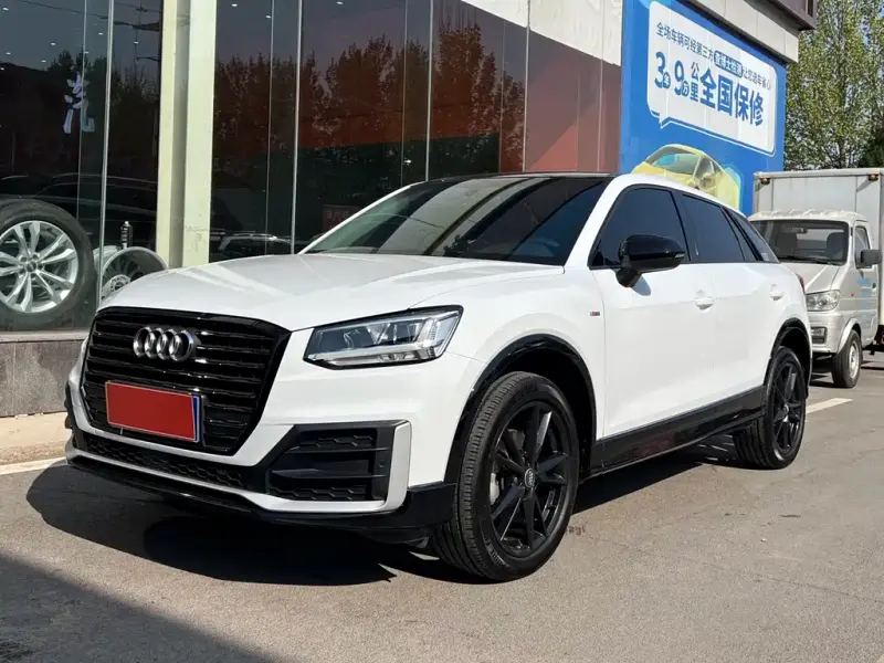 Audi Q2L, 2020