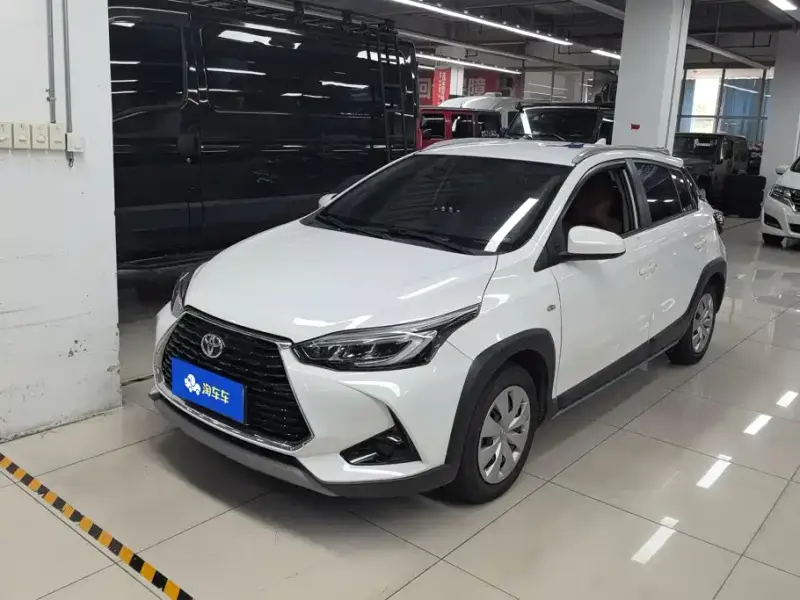 Toyota Yaris L, 2022