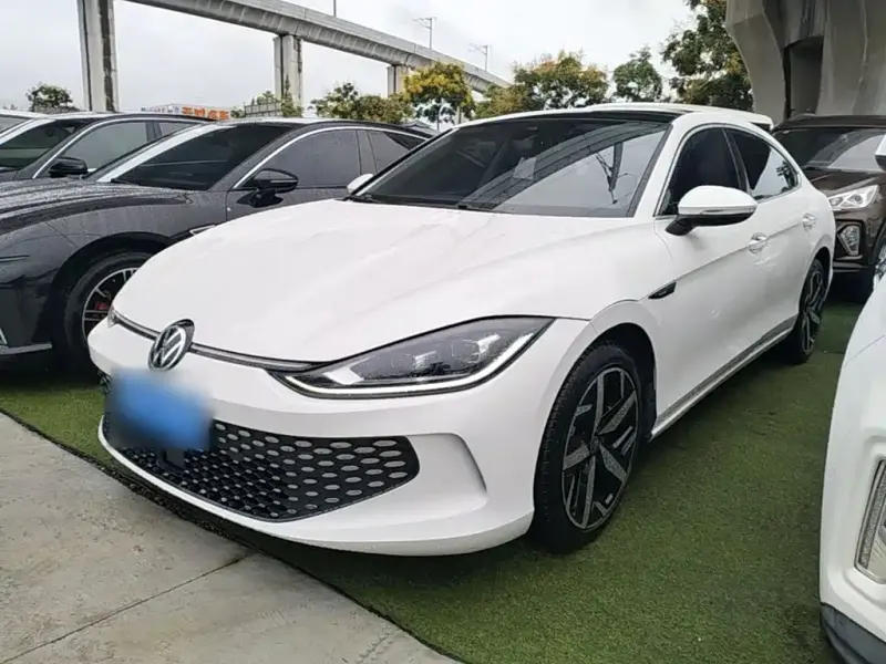 Volkswagen Lamando, 2023