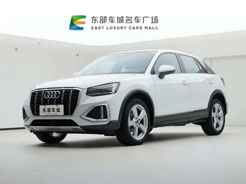 Audi Q2L, 2022