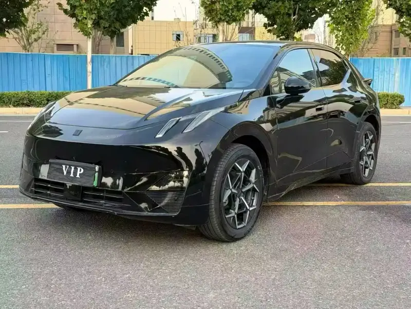 Lynk & Co Z20, 2025