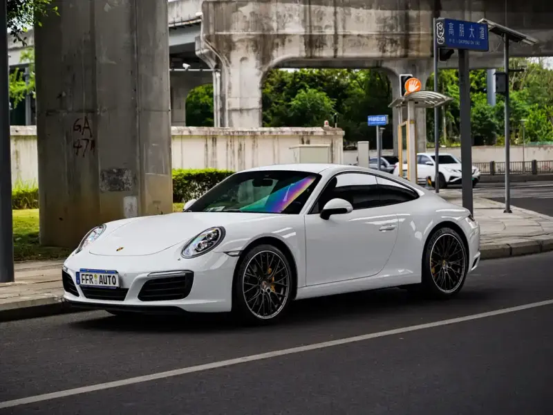 Porsche 911, 2018