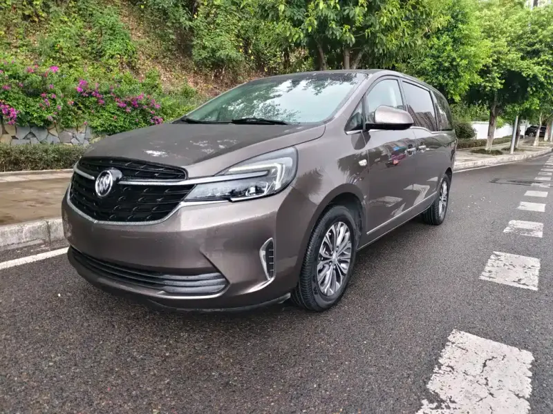 Buick GL8, 2022