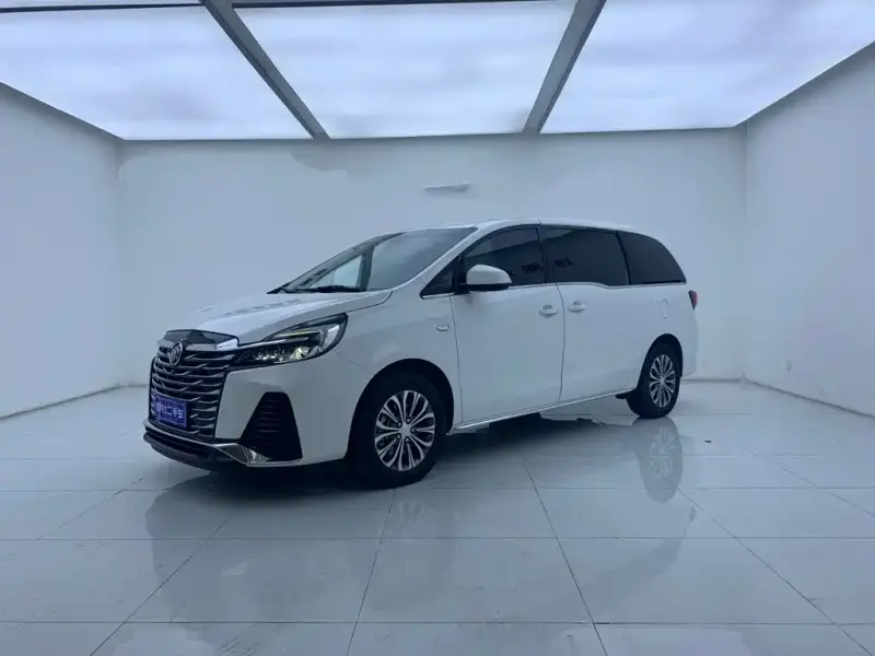 Buick GL8, 2023