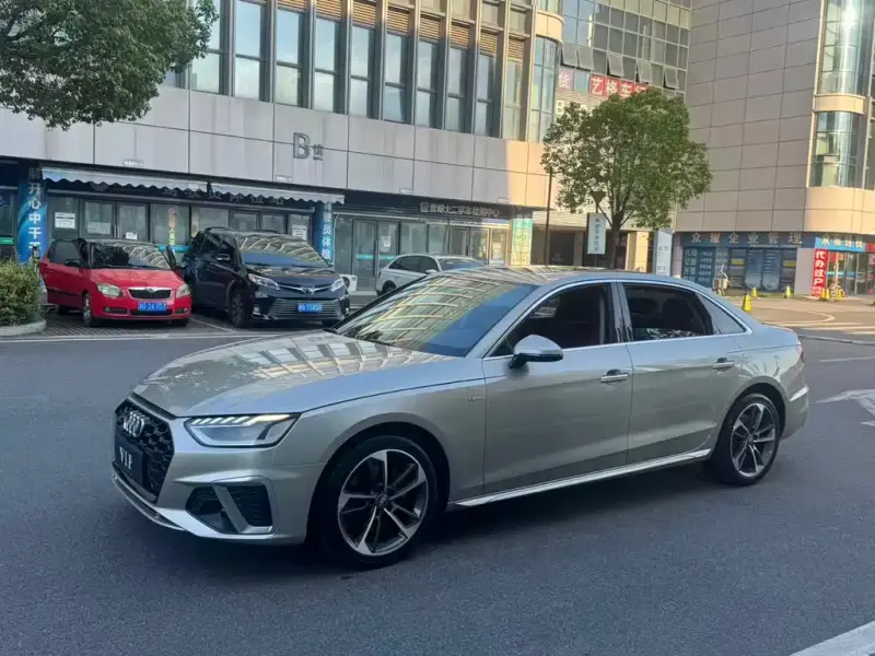Audi A4L Audi A4L 2020 40 TFSI Fashion Dynamic Type, 2020 — фото 1