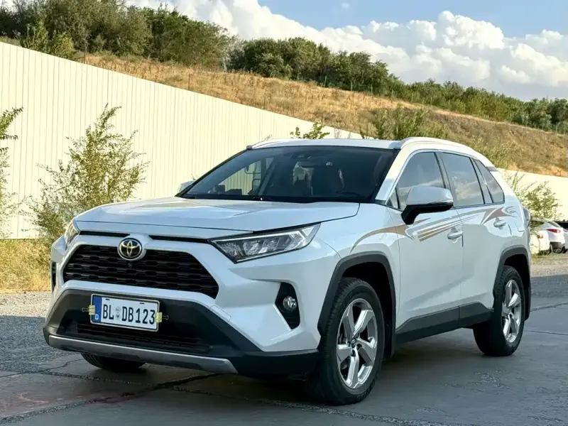 Toyota RAV4, 2020