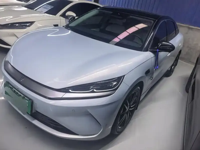 BYD Qin L, 2025