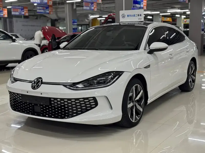 Volkswagen Lamando, 2023
