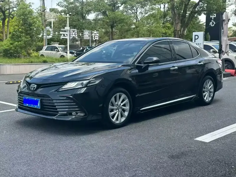 Toyota Camry, 2023