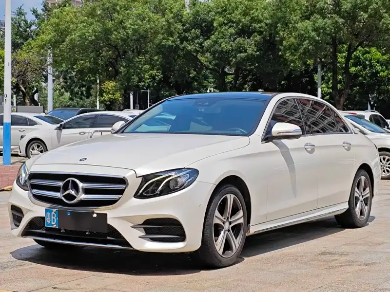 Mercedes-Benz E-Class Mercedes-Benz E-Class 2016 E 200 L Sport Type, 2017 — фото 1