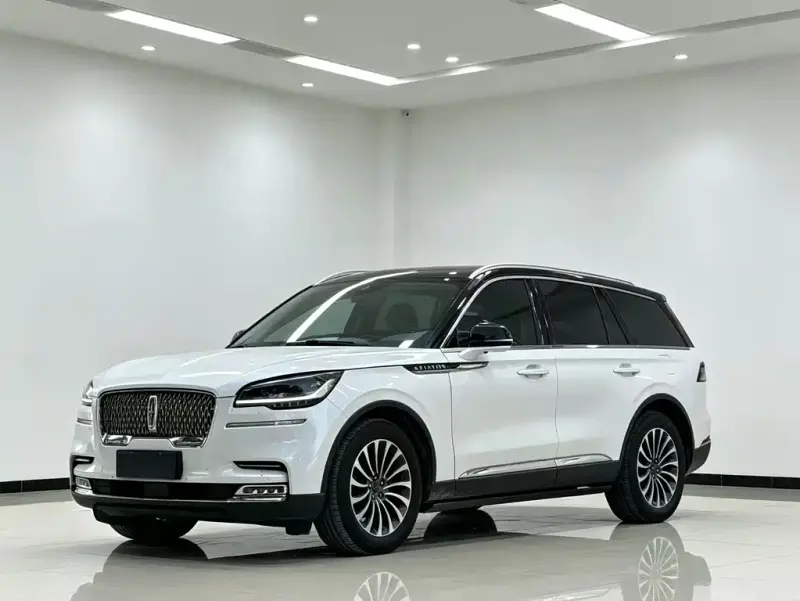 Lincoln Aviator, 2021