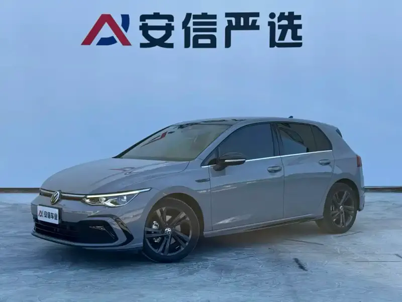 Volkswagen Golf, 2021