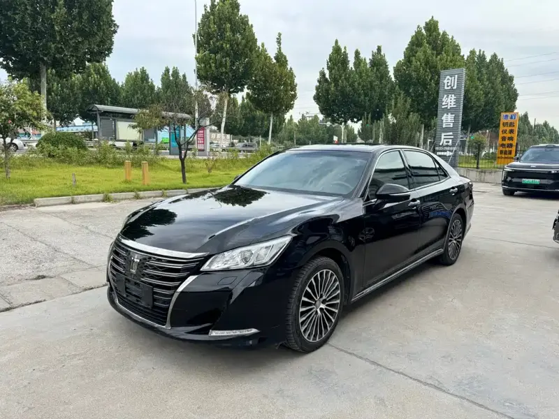 Toyota Crown, 2019
