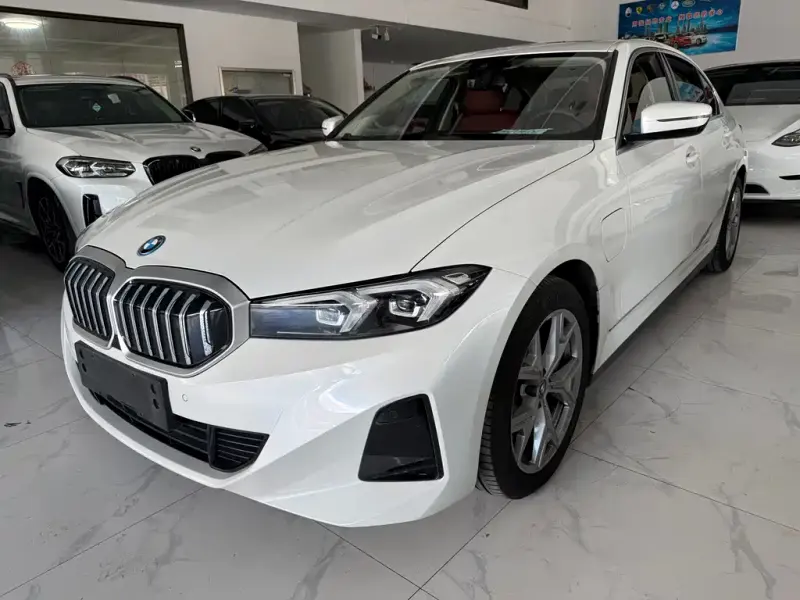 BMW i3 BMW i3 2022 eDrive 35 L, 2023 — фото 1
