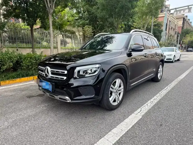 Mercedes-Benz GLB, 2022