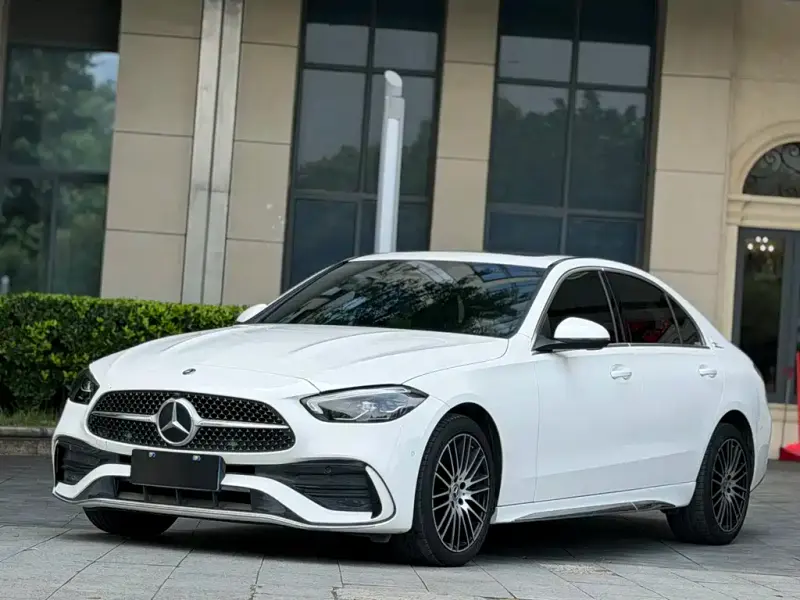 Mercedes-Benz C-Class, 2024