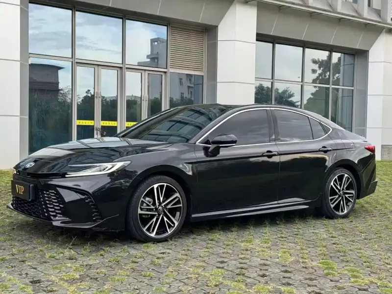 Toyota Camry, 2025