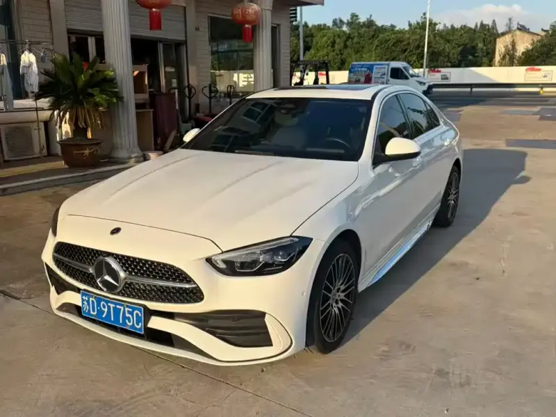 Mercedes-Benz C-Class, 2024