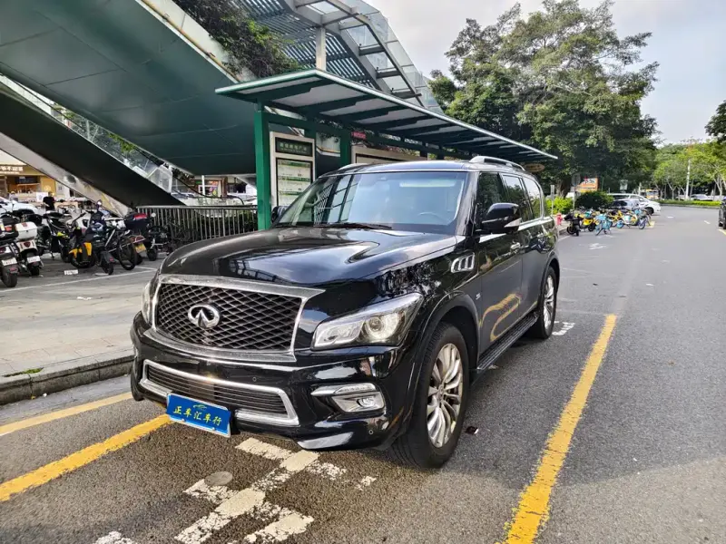 Infiniti QX80, 2017