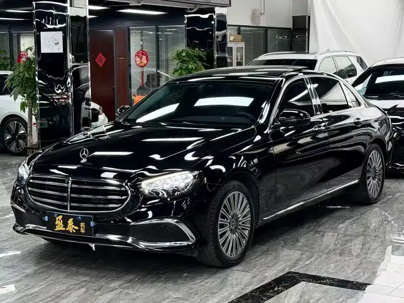 Mercedes-Benz E-Class, 2022
