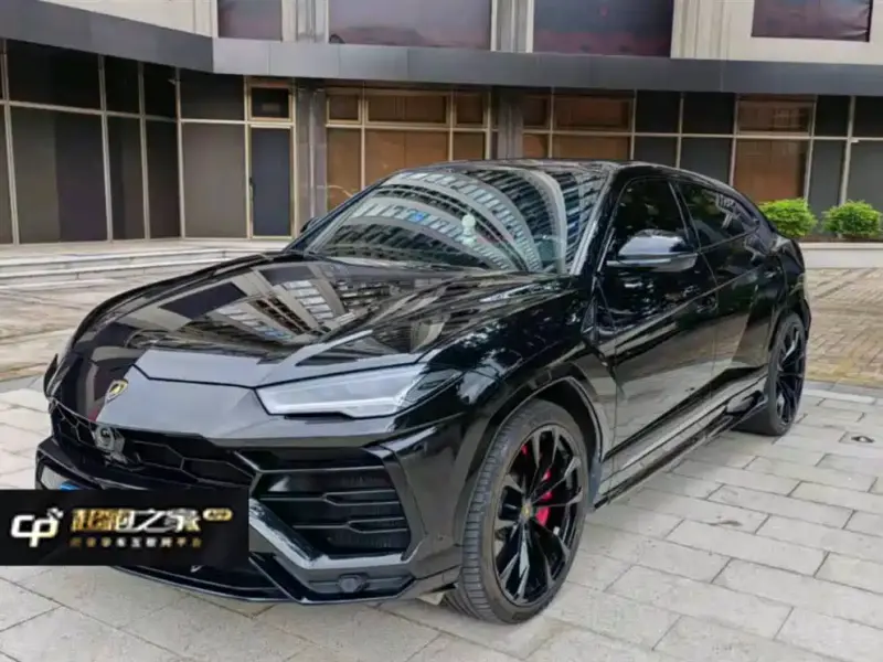Lamborghini Urus, 2021