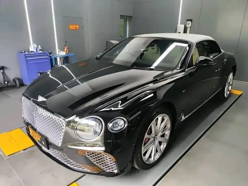 Bentley Continental, 2022