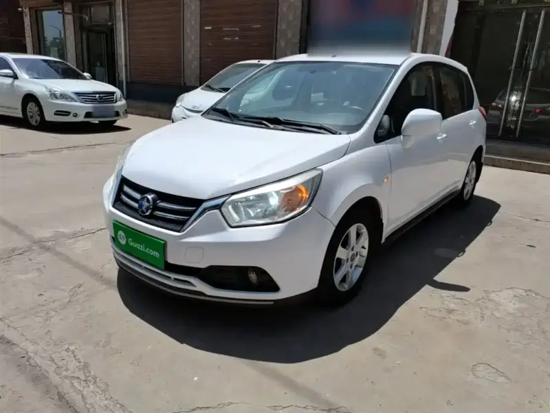 Venucia R50, 2016