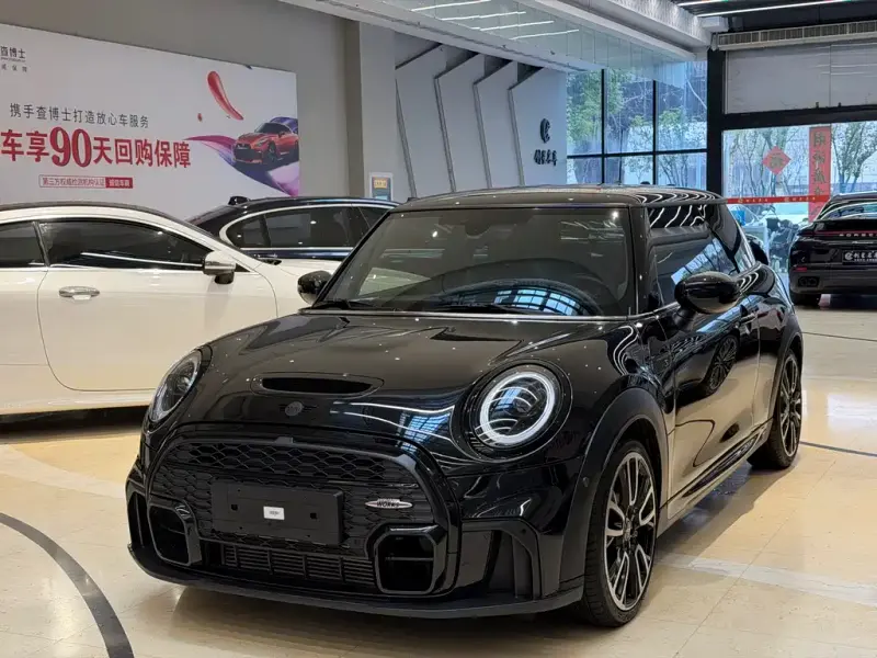 MINI Mini, 2023
