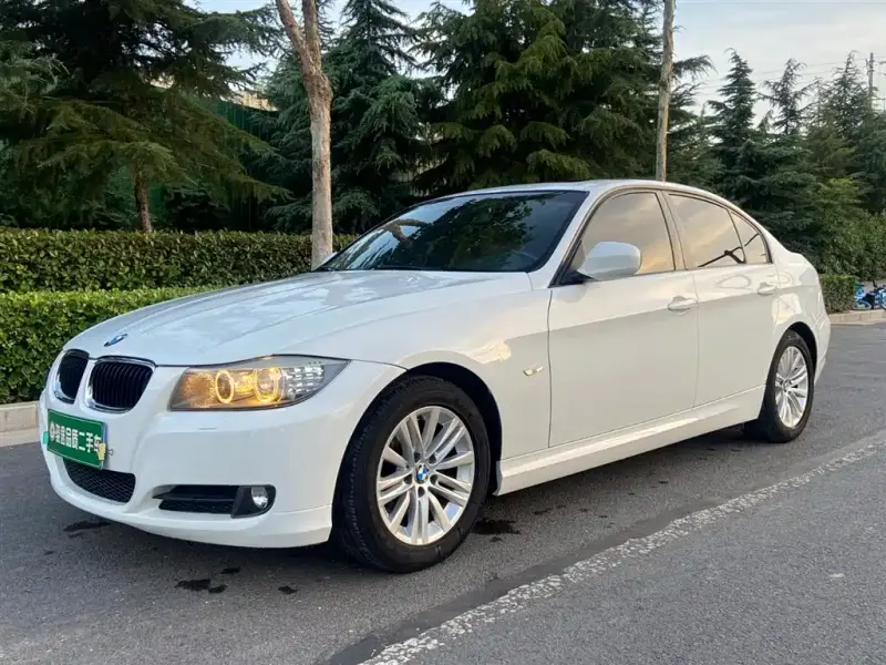 BMW 3 Series, 2011