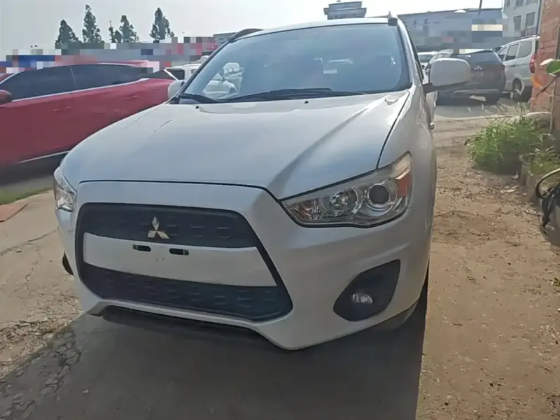 Mitsubishi ASX, 2015