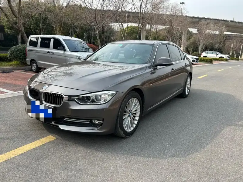 BMW 3 Series, 2013