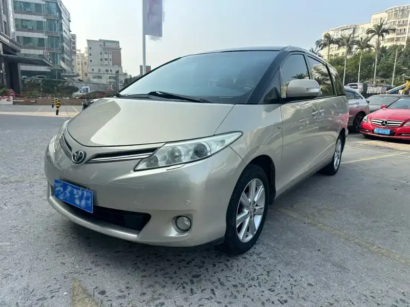 Toyota Previa, 2011