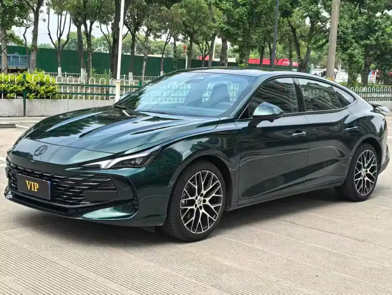 MG MG7, 2025