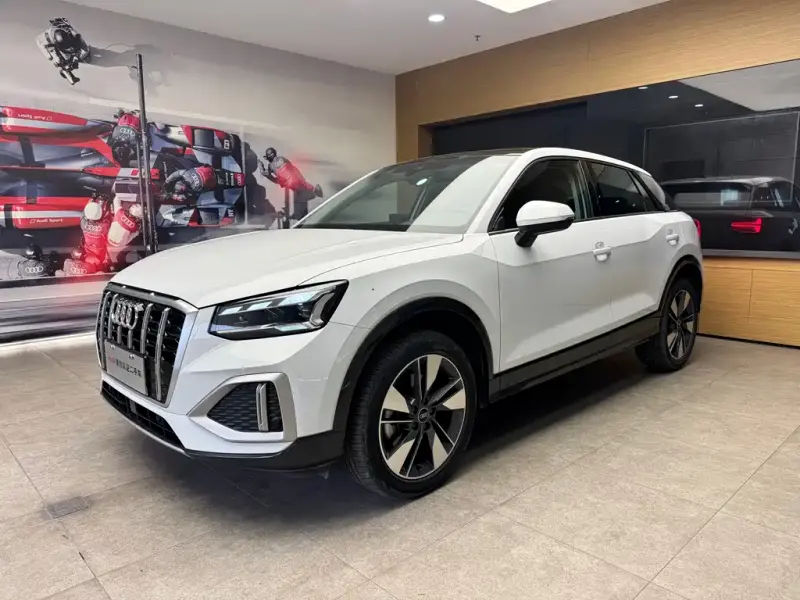 Audi Q2L, 2024