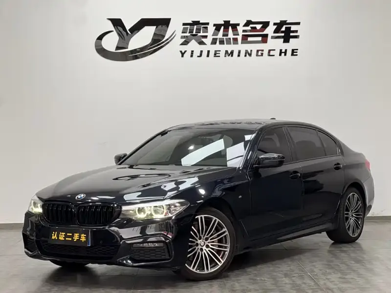 BMW 5 Series, 2019
