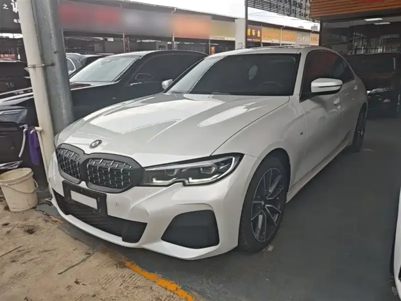 BMW 3 Series, 2022