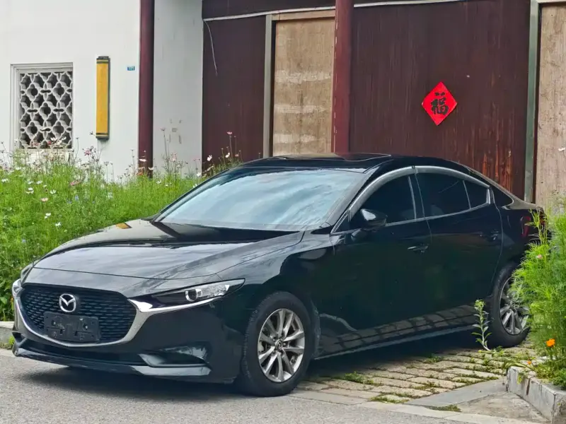 Mazda 3 Axela, 2020